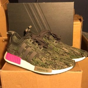 adidas nmd r1pk